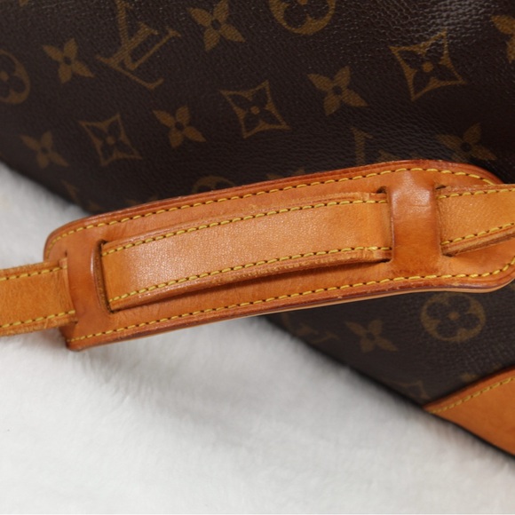 AUTHENTIC LOUIS VUITTON BOULOGNE 30 With Cert. EXCELLENT - Picture 8 of 12